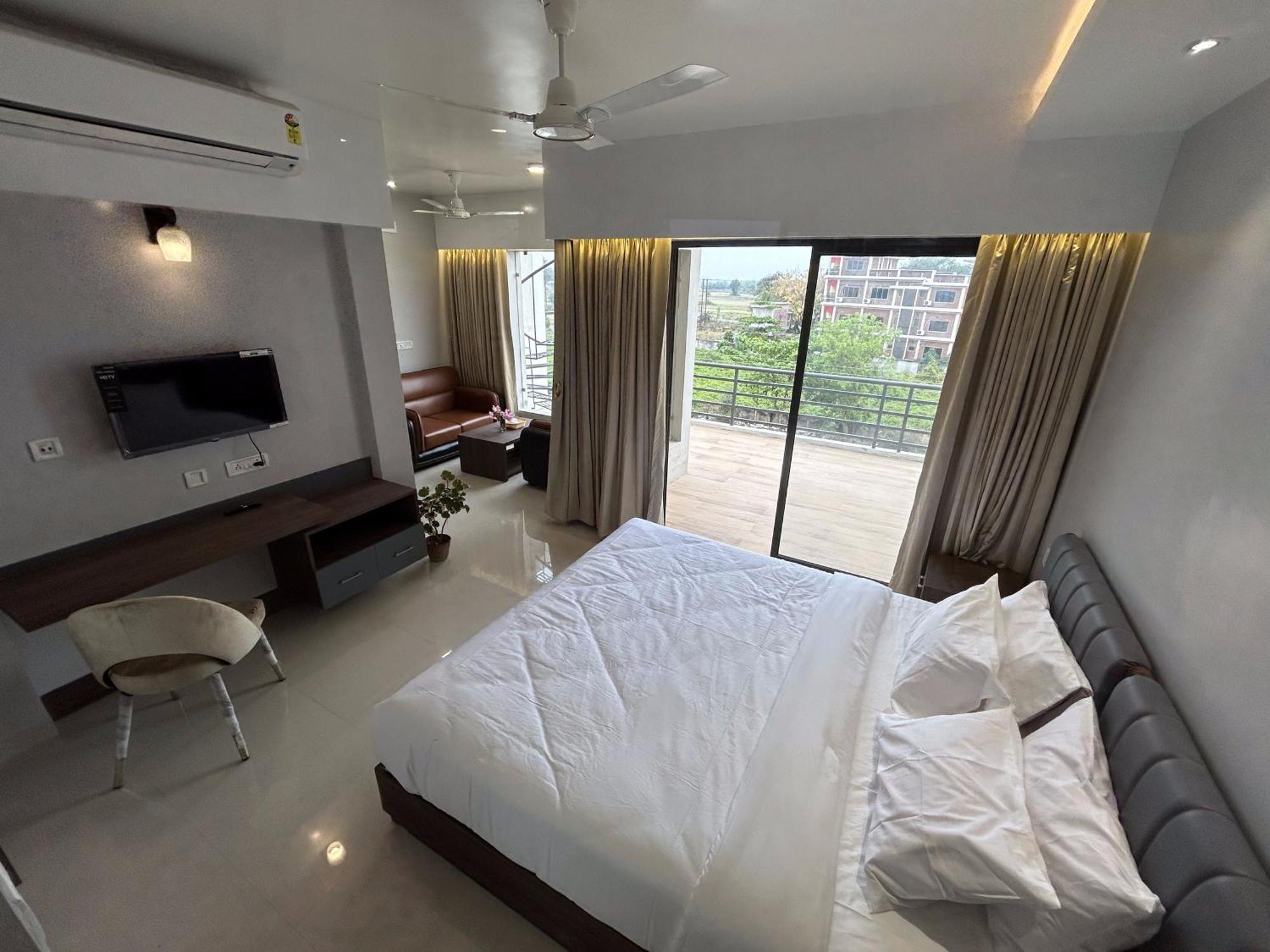 The Pearl Club Resort Shānti Niketan Exterior foto